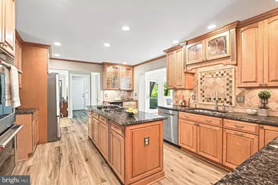 10315 Mountington Court, Vienna, VA 22182 - Photo 14