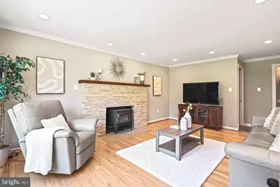 10315 Mountington Court, Vienna, VA 22182 - Photo 24