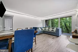 1423 Northgate Square, Reston, VA 20190 - Photo 4