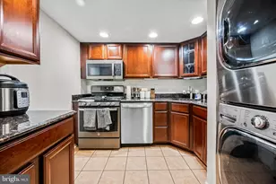 1423 Northgate Square, Reston, VA 20190 - Photo 10