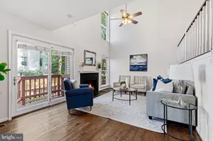 7561 Chrisland Cv Cove, Falls Church, VA 22042 - Photo 4