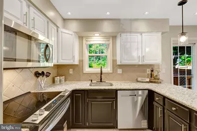 11992 Sentinel Point Court, Reston, VA 20191 - Photo 14