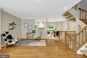 11992 Sentinel Point Ct, Reston, VA 20191 - Photo 10