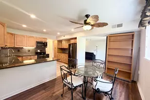 9709 Kings Crown Ct, Fairfax, VA 22031 - Photo 8
