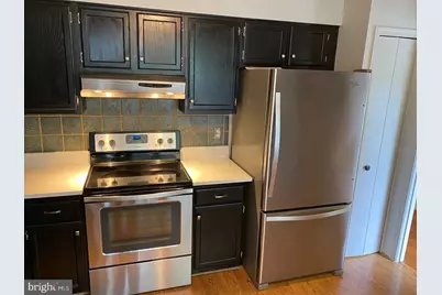 9617 Pierrpont Street, Burke, VA 22015 - Photo 8
