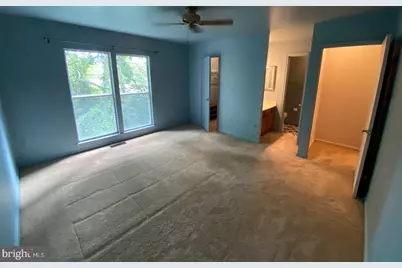 9617 Pierrpont Street, Burke, VA 22015 - Photo 22