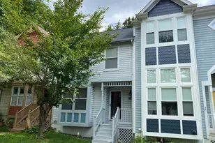 9617 Pierrpont St, Burke, VA 22015 - Photo 1