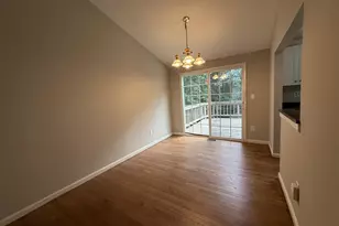 3852 Beech Down Dr, Chantilly, VA 20151 - Photo 6