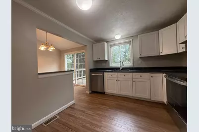 3852 Beech Down Drive, Chantilly, VA 20151 - Photo 14