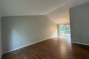 3852 Beech Down Dr, Chantilly, VA 20151 - Photo 8