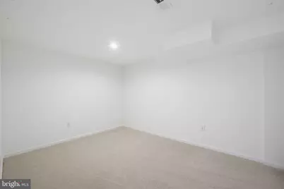 6048 Raina Drive, Centreville, VA 20120 - Photo 32