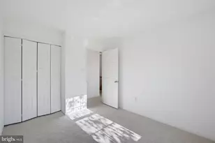 6048 Raina Dr, Centreville, VA 20120 - Photo 26