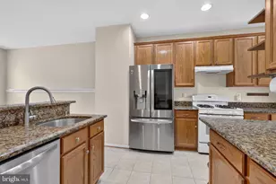 5950 Ians Way, Alexandria, VA 22315 - Photo 14