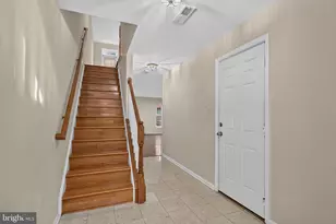5950 Ians Way, Alexandria, VA 22315 - Photo 4