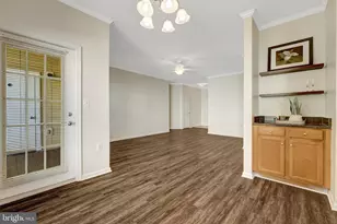 1511 North Point Dr, Reston, VA 20194 - Photo 12