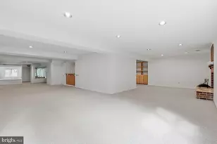 10160 Palmer Dr, Oakton, VA 22124 - Photo 38