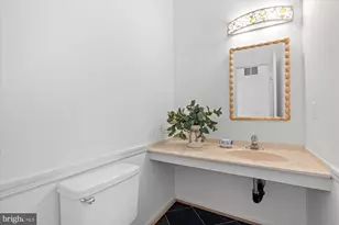 1920 Windmill Ln, Alexandria, VA 22307 - Photo 10