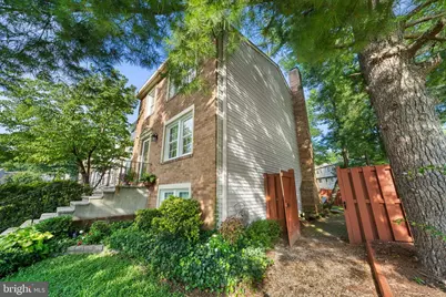 5300 Harbor Court Drive W, Alexandria, VA 22315 - Photo 32