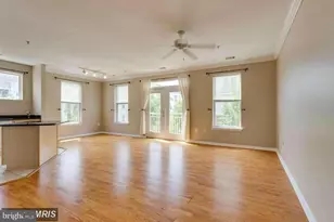 2765 Centerboro Dr, Vienna, VA 22181 - Photo 4