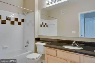2765 Centerboro Dr, Vienna, VA 22181 - Photo 8