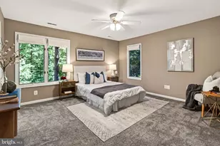 12500 N Lake Ct, Fairfax, VA 22033 - Photo 32