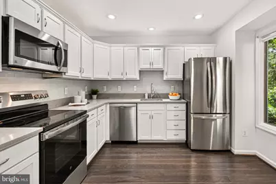 12500 N Lake Court, Fairfax, VA 22033 - Photo 22