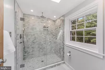 10898 Woodleaf Lane, Great Falls, VA 22066 - Photo 42