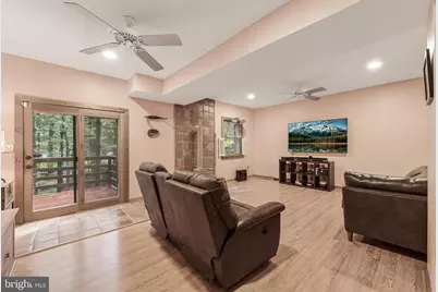 10898 Woodleaf Lane, Great Falls, VA 22066 - Photo 46