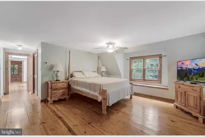 10898 Woodleaf Lane, Great Falls, VA 22066 - Photo 36