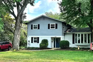 3803 Tall Oak Ct, Annandale, VA 22003 - Photo 1