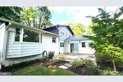 3803 Tall Oak Court, Annandale, VA 22003 - Photo 2
