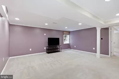 9641 Cinnamon Creek Drive, Vienna, VA 22182 - Photo 28