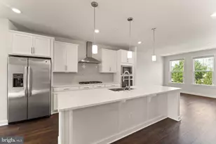 12994 Hattontown Square, Herndon, VA 20171 - Photo 10