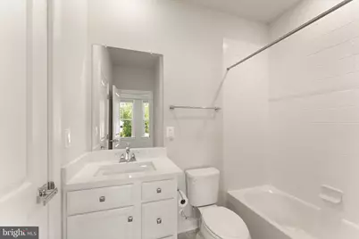 12994 Hattontown Square, Herndon, VA 20171 - Photo 8