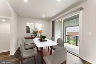 12994 Hattontown Square, Herndon, VA 20171 - Photo 22