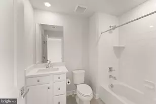 12994 Hattontown Square, Herndon, VA 20171 - Photo 50