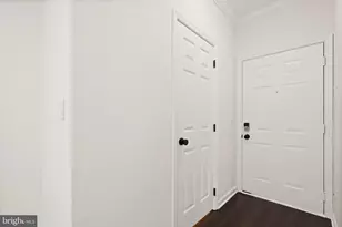 1704 Lake Shore Crest Dr, Reston, VA 20190 - Photo 4