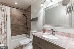 10300 Appalachian Cir, Oakton, VA 22124 - Photo 12
