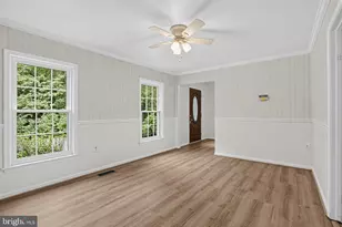 6401 Wolf Run Hunt, Fairfax Station, VA 22039 - Photo 20