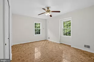 6401 Wolf Run Hunt, Fairfax Station, VA 22039 - Photo 24
