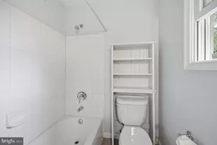 2918 Monroe Pl, Falls Church, VA 22042 - Photo 36