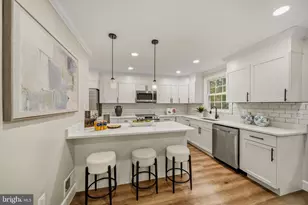 9735 Lakepointe Dr, Burke, VA 22015 - Photo 14
