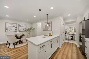 9735 Lakepointe Dr, Burke, VA 22015 - Photo 16