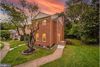 9735 Lakepointe Drive, Burke, VA 22015 - Photo 1