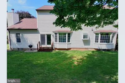 5221 Belle Plains Drive, Centreville, VA 20120 - Photo 6