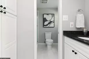 12824 Mt Royal Ln, Fairfax, VA 22033 - Photo 36