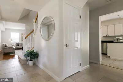 12824 Mount Royal Lane, Fairfax, VA 22033 - Photo 4