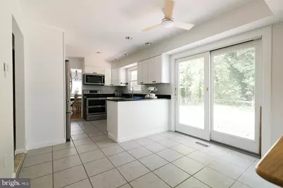12824 Mount Royal Lane, Fairfax, VA 22033 - Photo 16