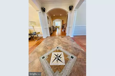 6413 Divine Street, McLean, VA 22101 - Photo 2