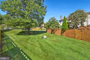 6022 Phlox Ct, Alexandria, VA 22310 - Photo 30